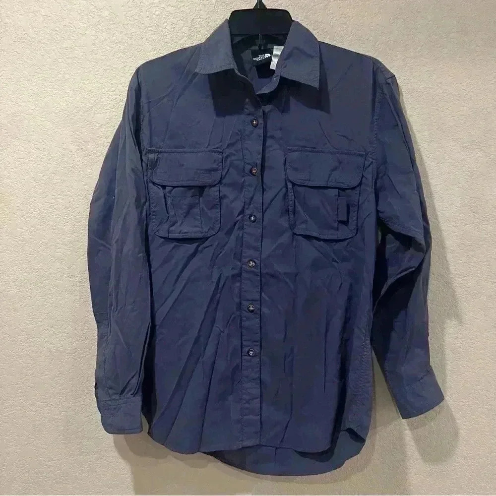 The North Face Long Sleeve Shirt Button Down Women’s Size Small Nylon Hiking